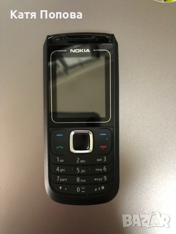 Продавам стари модели телефони