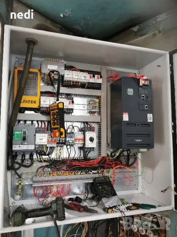 Шнайдер честотно управление. Ел табла