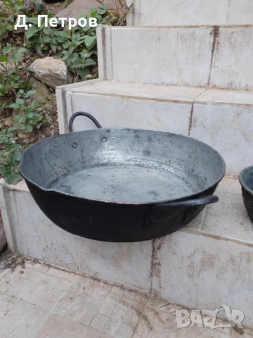 Стар меден тиган и медна тава с дръжки, снимка 3 - Антикварни и старинни предмети - 52237797