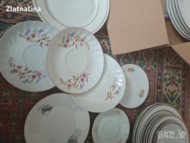 Много порцеланови български чинии !, снимка 3 - Чинии - 51055515