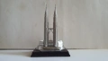 Метален Сувенир Malaysia Petronas Twin Towers, снимка 4