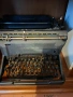 Антикварна пишеща машина от 1939 г. модел Underwood Master, снимка 2