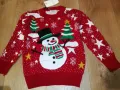 пуловерче коледно, червен цвят с снежен човек и елхички , снимка 2