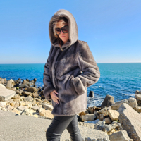 ❌️ Намаление Ексклузивно палто от норка Италия, снимка 8 - Палта, манта - 44596385