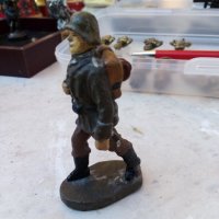 Стара фигура на войник, снимка 3 - Антикварни и старинни предмети - 30875778