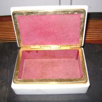 Мраморна кутиика за бижута от соца, снимка 2 - Антикварни и старинни предмети - 42832619