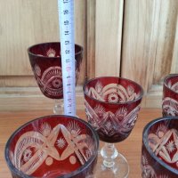 Кристални чаши цветен червен кристал , снимка 5 - Антикварни и старинни предмети - 37419359