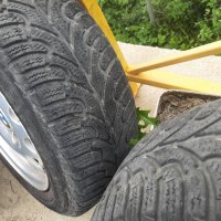 15" БМВ със зимни  гуми , снимка 4 - Гуми и джанти - 29302314