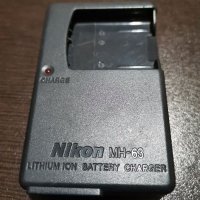 Зарядно Nikon MH-63 за батерии Nikon EN-EL10, снимка 1 - Батерии, зарядни - 32137275