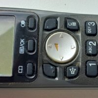 Стационарен безжичен телефон Panasonic KX-TG 7220FX, снимка 4 - Стационарни телефони и факсове - 42627060