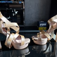 Дамски обувки, снимка 1 - Дамски елегантни обувки - 42923755