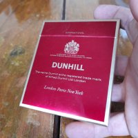Стара кутия от цигари Dunhill, снимка 1 - Колекции - 42193571