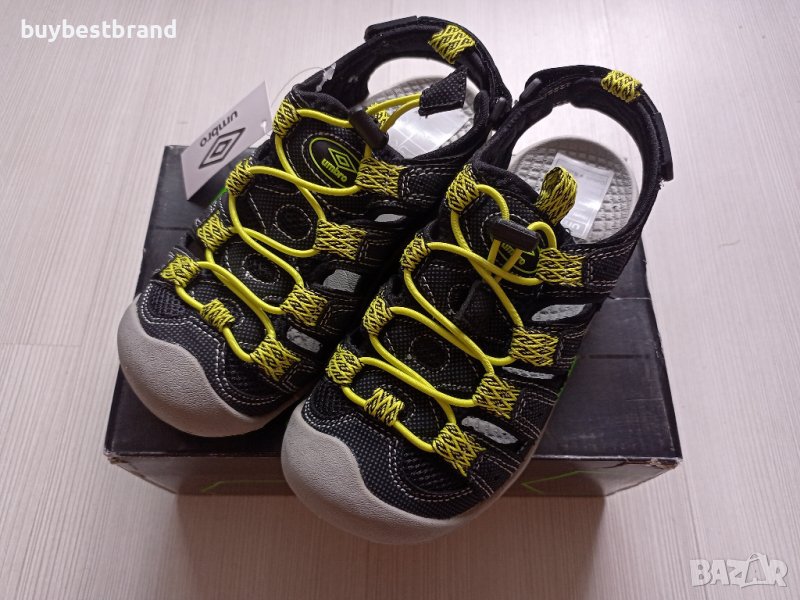 Umbro номер 33 и 34 Оригинални Сандали за Момче код 1123, снимка 1