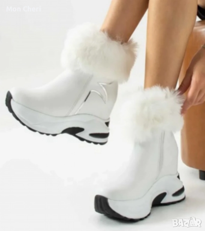 Бели Боти На Платформа С Пух, снимка 1