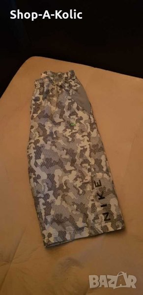 Youth/Men's NIKE Camo Swim Shorts, снимка 1