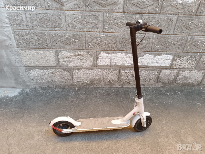 Електрическа тротинетка Xiaomi M365, снимка 1