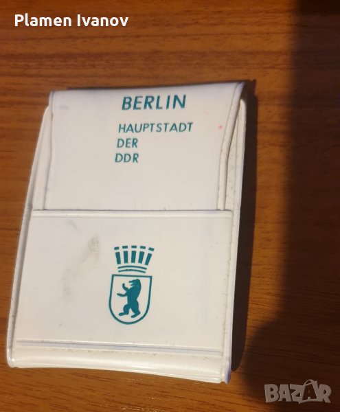 19 броя цветни и чернобели ретро мини снимки на Berlin DDR, снимка 1