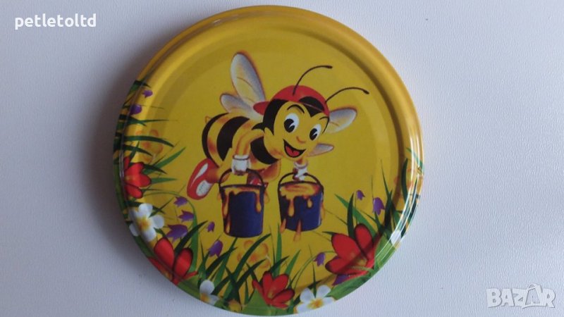 Капачки за стъклени буркани с пчелен мед 720 МЛ ф 82 мм Пчеличката Мая с две кофички мед, снимка 1