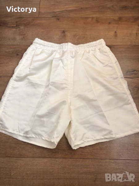 Нови бели къси панталонки, снимка 1