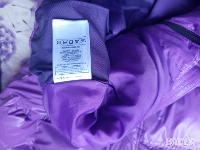 Adidas дамско яке L, снимка 6 - Якета - 52671377