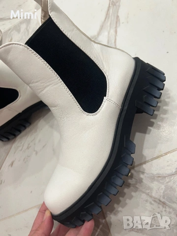 Кожени бели боти , снимка 5 - Дамски боти - 47804881