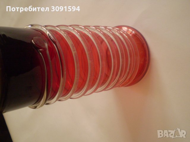 Стара Червена Стъклена Ваза, снимка 4 - Колекции - 34519459