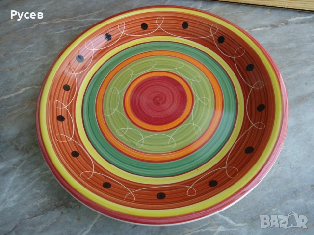 Ръчно рисувана чиния