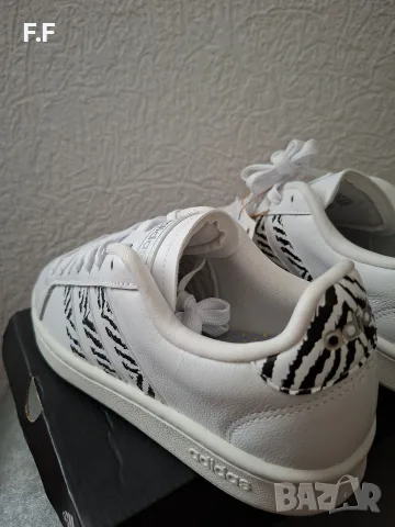 Adidas-Чисто нови!, снимка 4 - Маратонки - 56140687