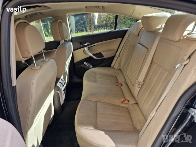 Opel Insignia 2.8T V6 4x4 FlexRide, Nav, OPC пакет, вс. екстри, LPG, снимка 9 - Автомобили и джипове - 54069381