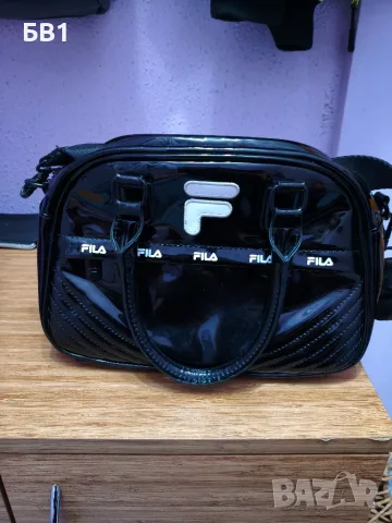 Дамска черна чанта Puma 