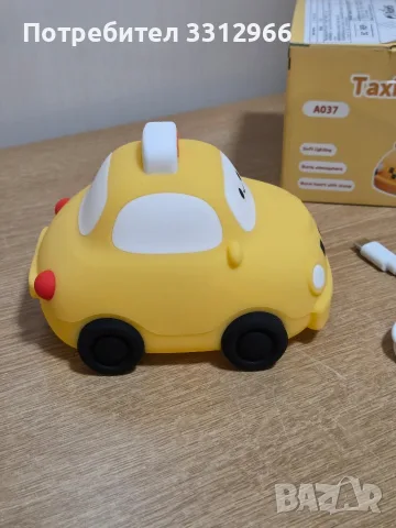 Детска нощна лампа Taxi, силиконова лампа, 3 нива на яркост, презареждаща се с USB,, снимка 2 - Детски нощни лампи - 56076076