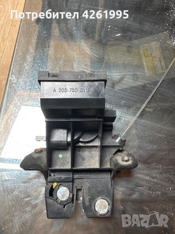 Брава багажник Mercedes E class W211, снимка 2 - Части - 54182244