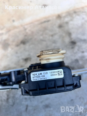 85702-02020. Стъклоповдигач заден десен за Тойота Авенсис Т27 седан. 977555-108, снимка 5 - Части - 52239264