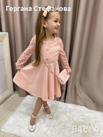 Нежна рокля с дантела и чанта Размери -4г.6г.8г.12г.14г. Цена -48 лв, снимка 2 - Детски рокли и поли - 44336820