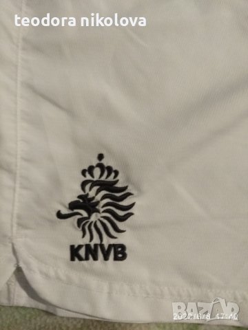 Оригинални мъжки къси гащи на Нидерландия и спонсор Nike, снимка 3 - Къси панталони - 37023385