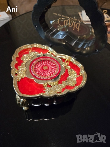 Музикална/бижутерна кутия под формата на сърце, снимка 2 - Други - 52657289