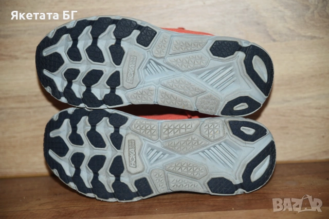 Hoka оригинални маратонки размер 41.5, снимка 5 - Маратонки - 54009343