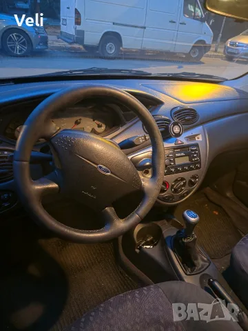 кола форт фокус, снимка 6 - Автомобили и джипове - 56465769