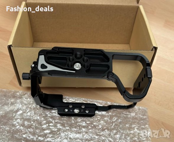 Нова Sony A6700 Кафезна Рамка CNC ARRI NATO Хладна Обувка NEEWER за камера фотоапарат, снимка 10 - Чанти, стативи, аксесоари - 42902305