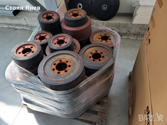 40 броя колела за електрокар , стакер ,Linde и др., снимка 5 - Други машини и части - 36514949