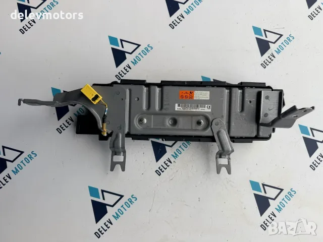 tg11d01003 airbag в коленете на пасажера от Mazda 3, 2.5 SKYACTIV-G двигател PY21, AWD, 189 кс., снимка 4 - Части - 56078633