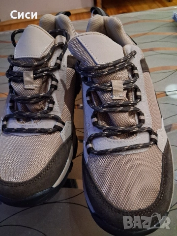 Туристичиски обувки ест.кожа номер 38