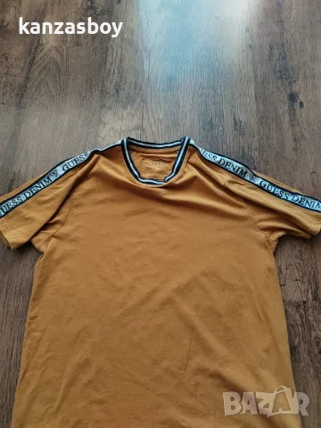 Guess - страхотна мъжка тениска M, снимка 3 - Тениски - 56024872