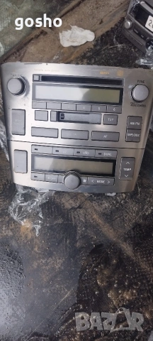 CD плеър с управление климатроник Toyota Avensis II 2003-2009