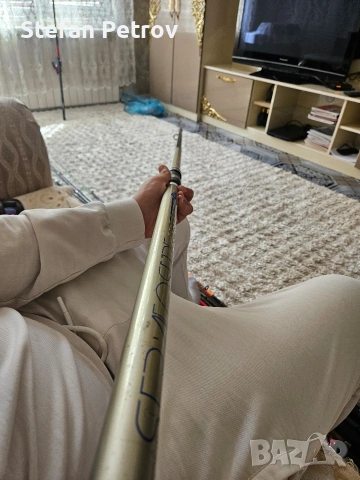продавам прът на STRATOSURF, снимка 2 - Въдици - 54192254