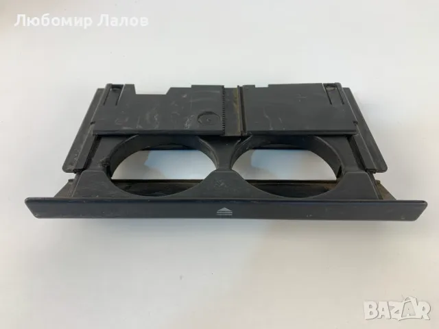 Поставка за чаши Ленд Ровър Дискавъри LandRover DIscovery 1989 - 1998, снимка 2 - Части - 48714910