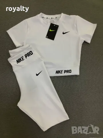 Nike дамски спортен комплект 