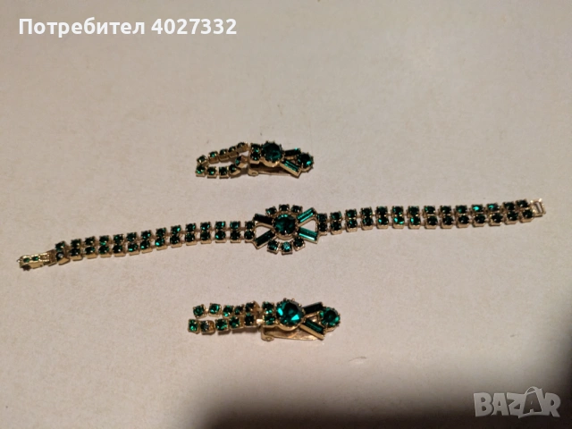 Комплект бижута с зелени кристали – колие, гривна, обеци и часовник, снимка 6 - Бижутерийни комплекти - 54114413