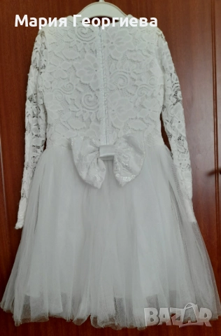 Рокля, бяла /красива детска, официална за 4-5 г. / РД, шаферка, парти / много топла шапка , снимка 2 - Детски рокли и поли - 51586294