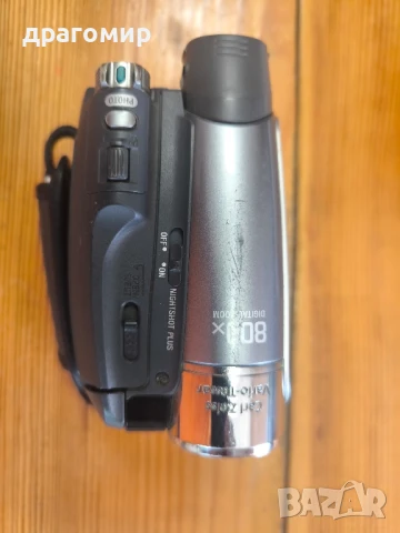 Sony DCR-HC26 NTSC видеокамера Mini DV , снимка 7 - Камери - 51298300